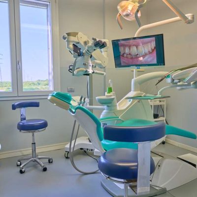 Mass Image Compressor Compressed this image. https://sourceforge.net/projects/icompress/ with Quality:65