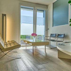 Mass Image Compressor Compressed this image. https://sourceforge.net/projects/icompress/ with Quality:65